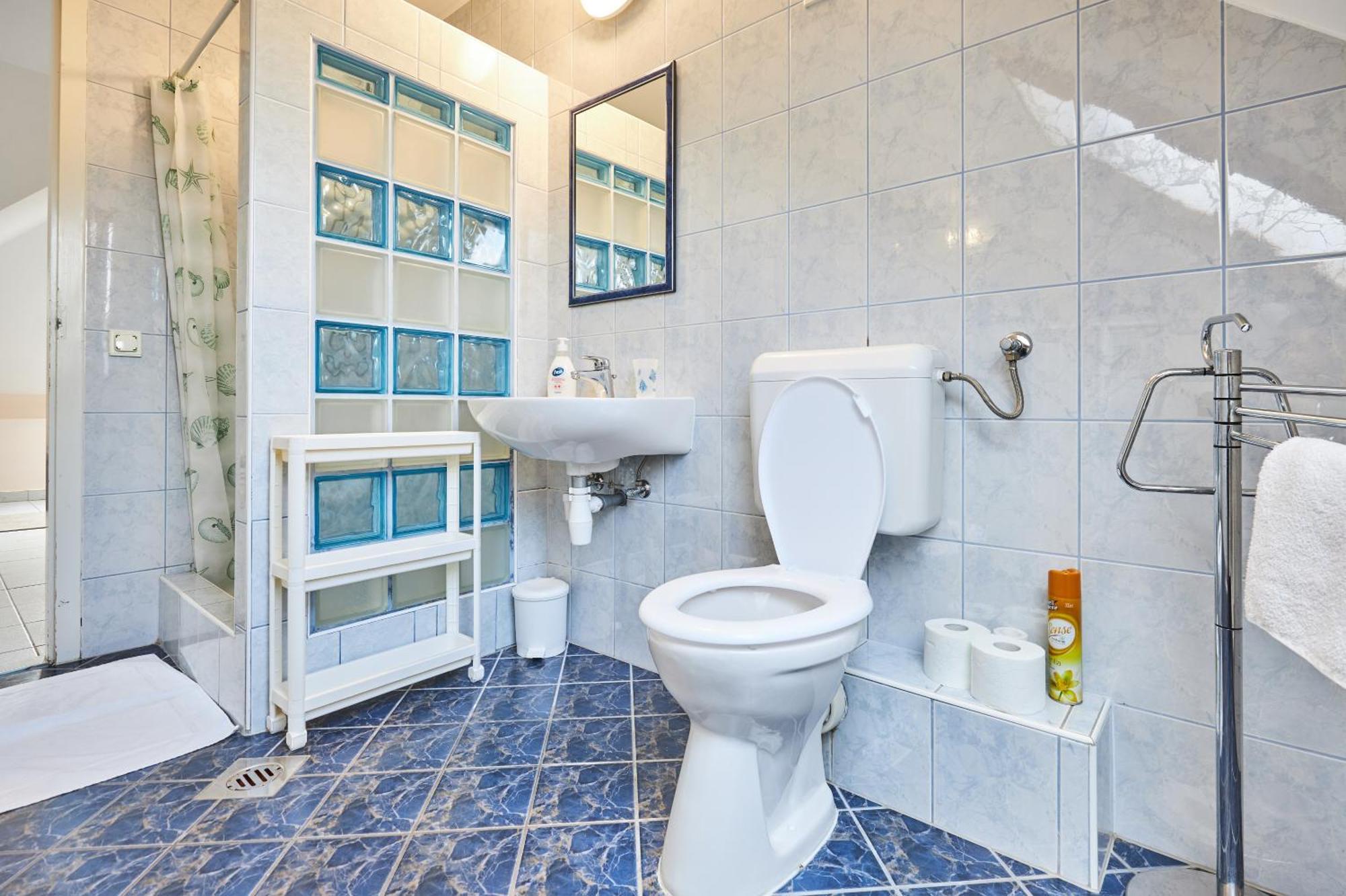 ADA Apartmanház Hajduszoboszlo Bagian luar foto