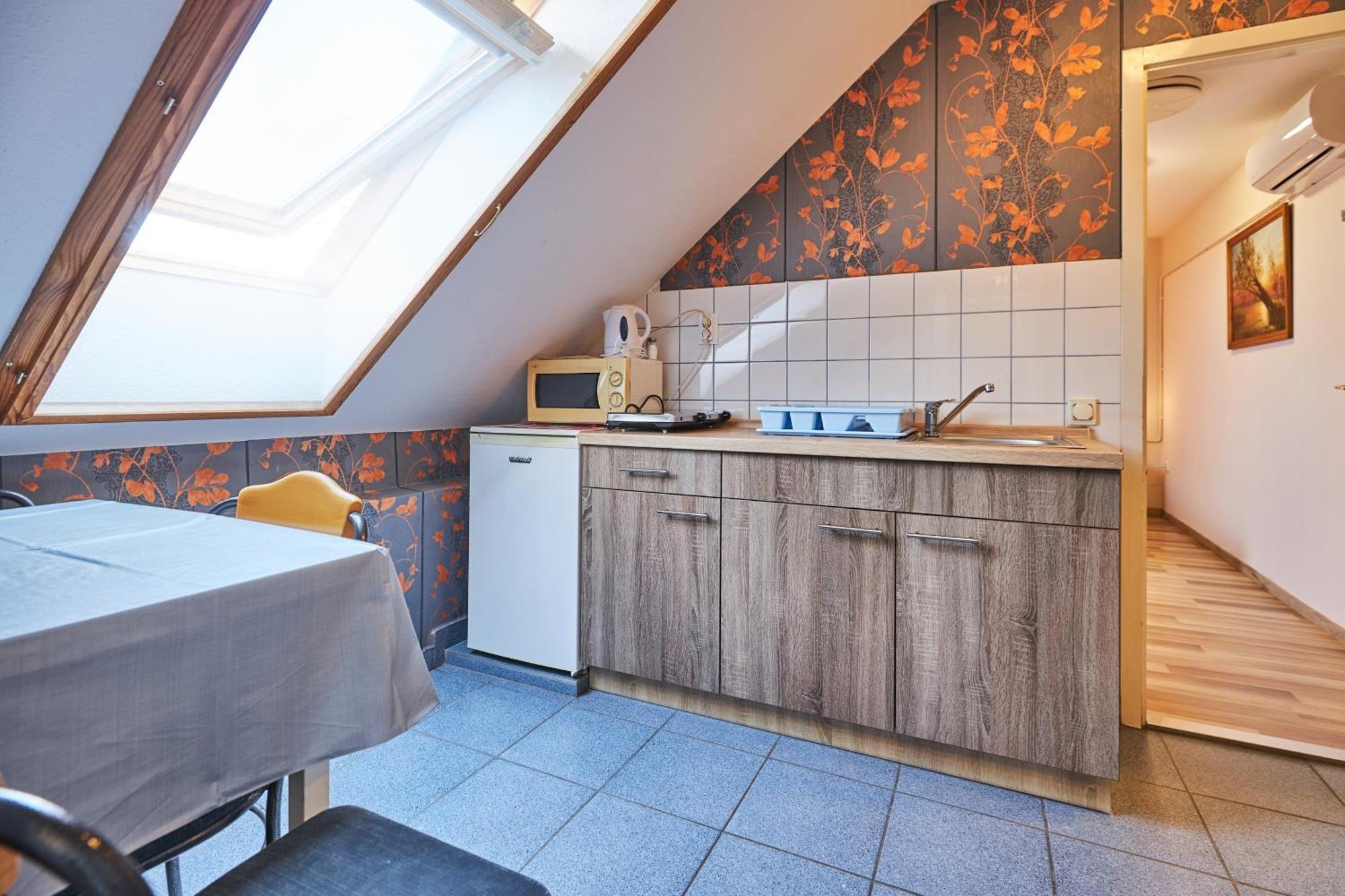 ADA Apartmanház Hajduszoboszlo Bagian luar foto