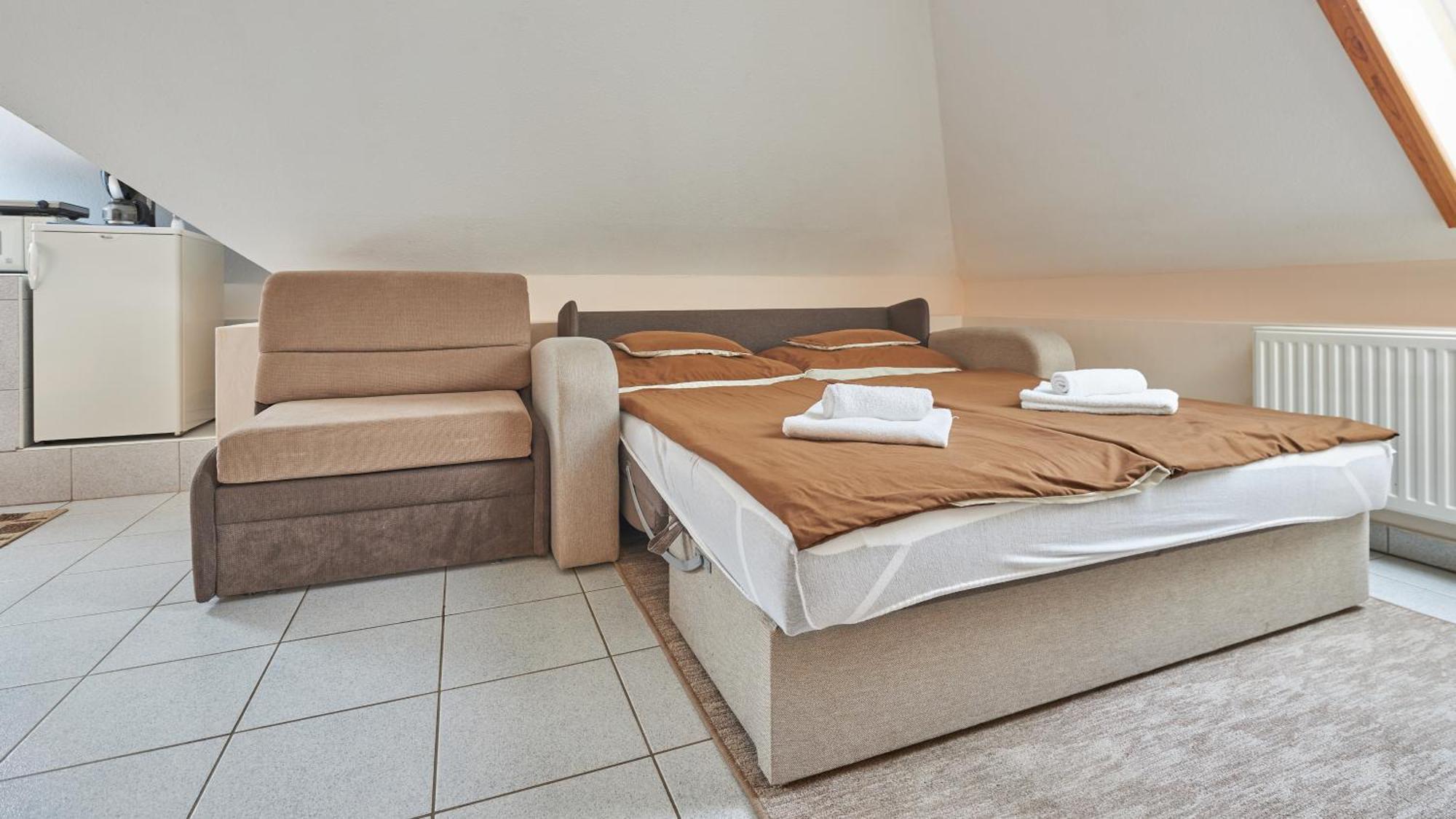 ADA Apartmanház Hajduszoboszlo Bagian luar foto